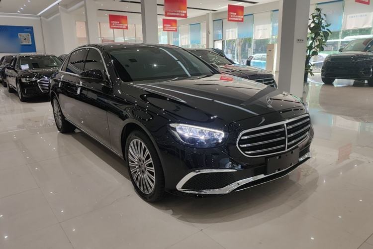 Used Mercedes-Benz E-Class 2023 Updated E 300 L Luxury Edition Front Right 45 Deg