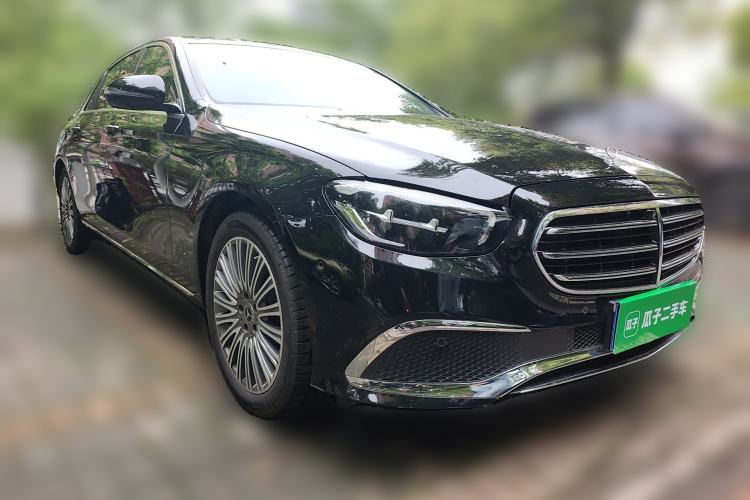Used Mercedes-Benz E-Class 2023 E 300 L Prestige Edition Front Right 45 Deg