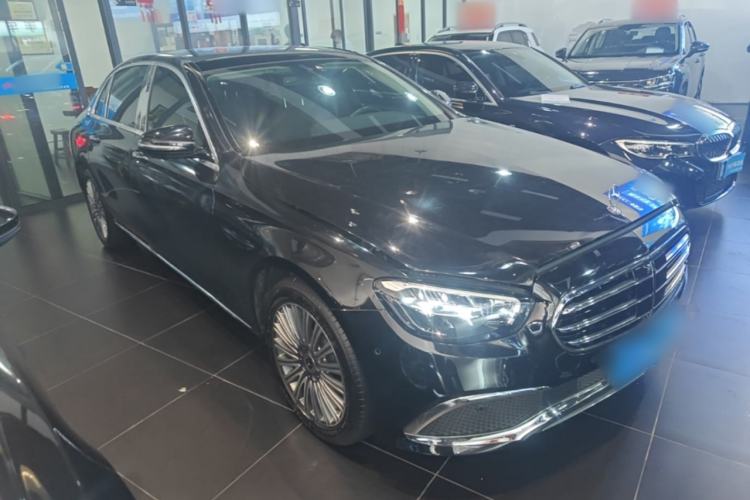 Used Mercedes-Benz E-Class 2023 Updated E 300 L Fashion Edition Front Right 45 Deg