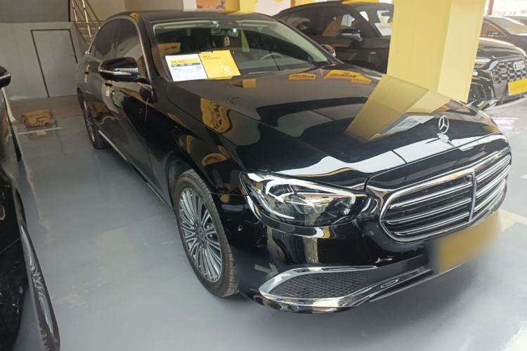 Used Mercedes-Benz E-Class 2023 Updated E 300 L Fashion Edition Front Right 45 Deg