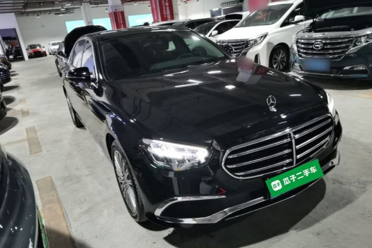 Used Mercedes-Benz E-Class 2023 Updated E 300 L Luxury Edition Front Right 45 Deg