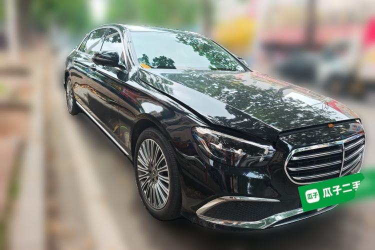 Used Mercedes-Benz E-Class 2023 Updated E 300 L Fashion Edition Front Right 45 Deg