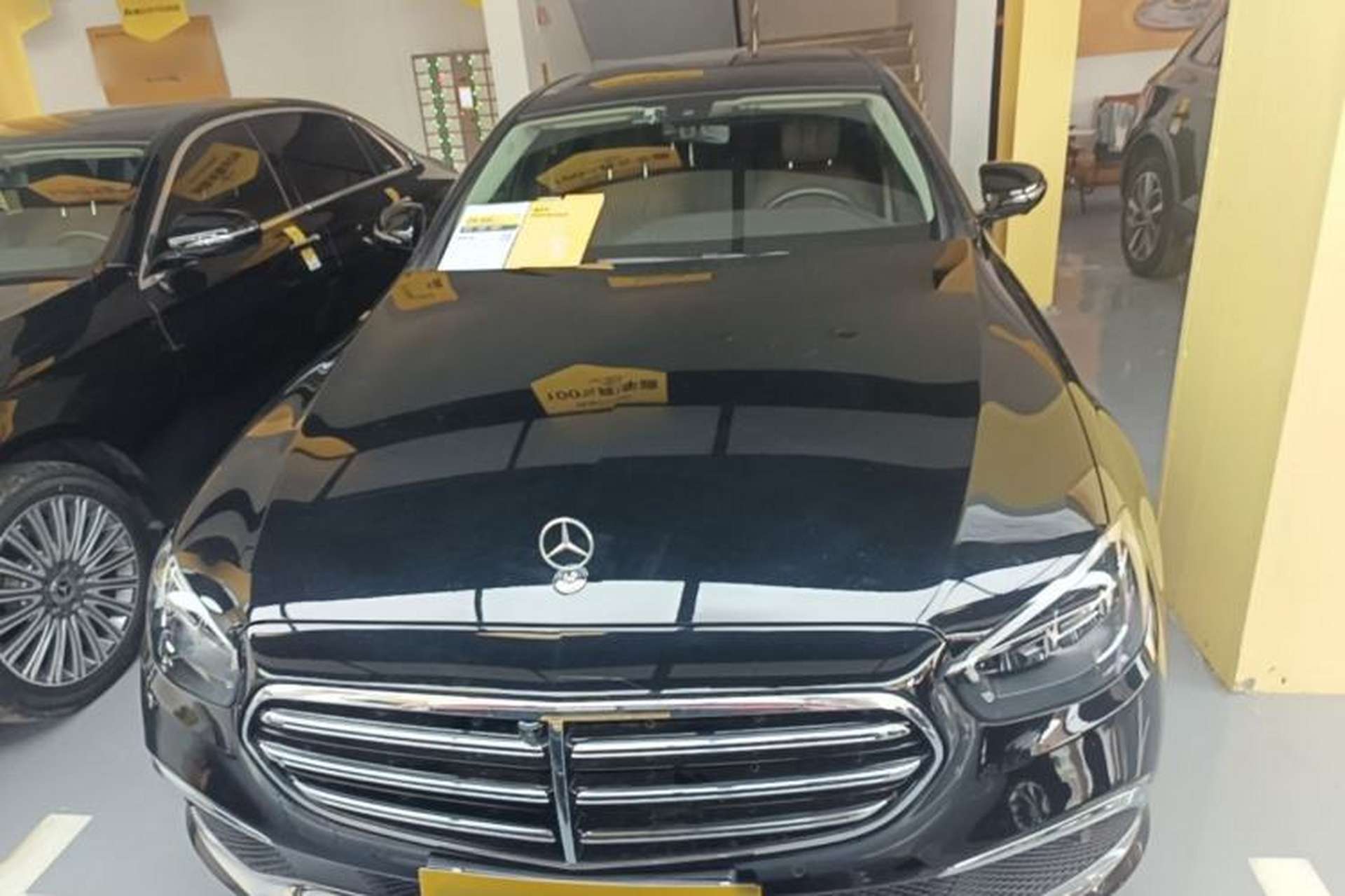Used Mercedes-Benz E-Class 2023 Updated E 300 L Fashion Edition Front