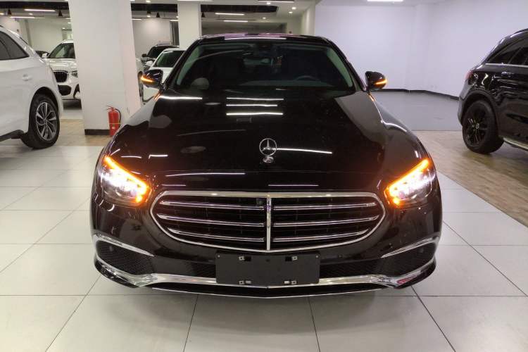 Used Mercedes-Benz E-Class 2023 Updated E 300 L Fashion Edition Front