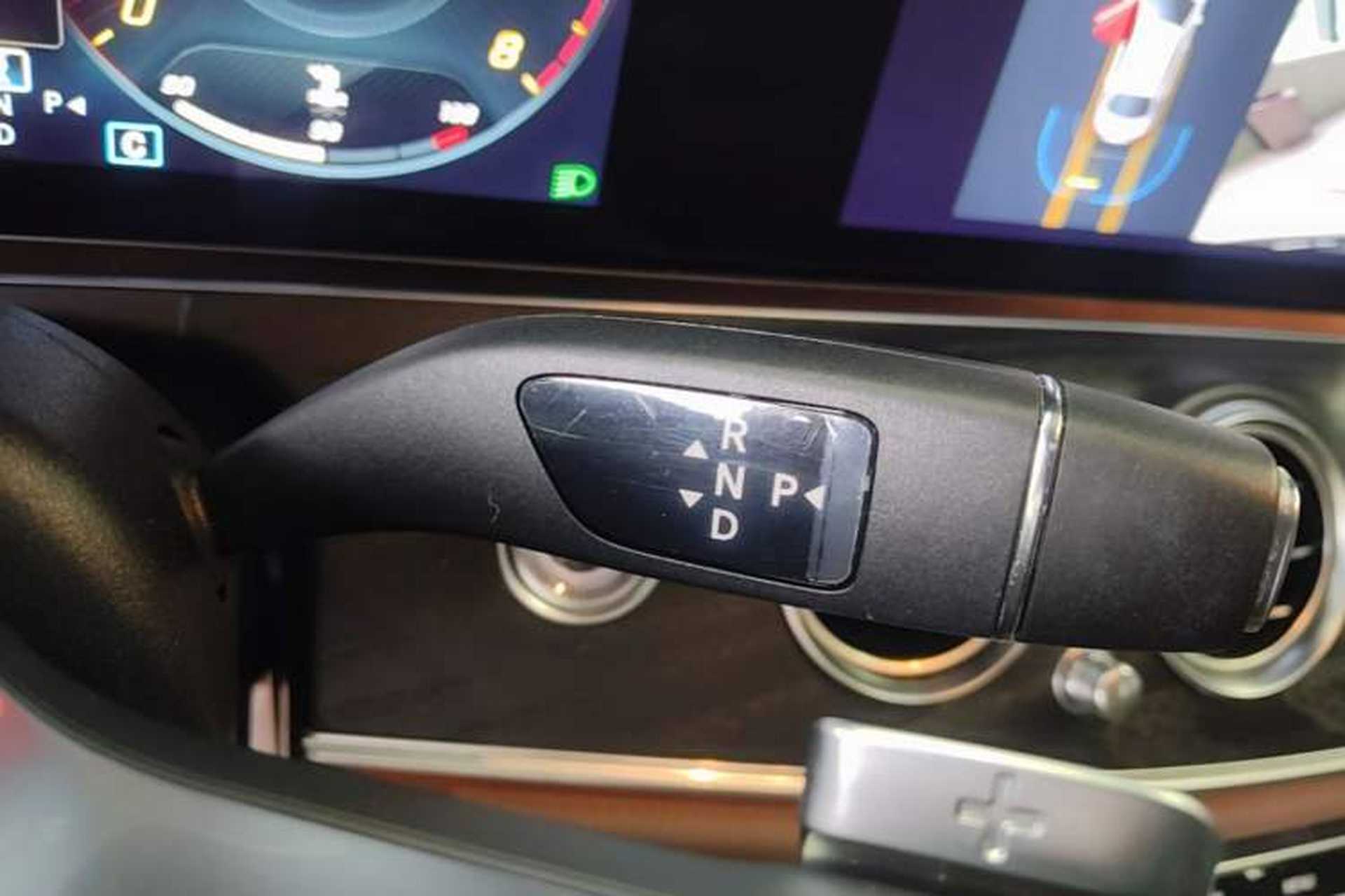 Used Mercedes-Benz E-Class 2023 E 260 L Sport Edition Gear Lever