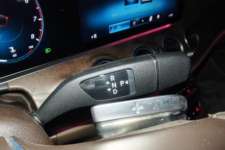 Used Mercedes-Benz E-Class 2023 E 300 L Luxury Model Gear Lever