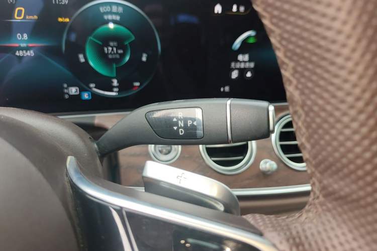 Used Mercedes-Benz E-Class 2023 E 300 L Stylish Model Gear Lever