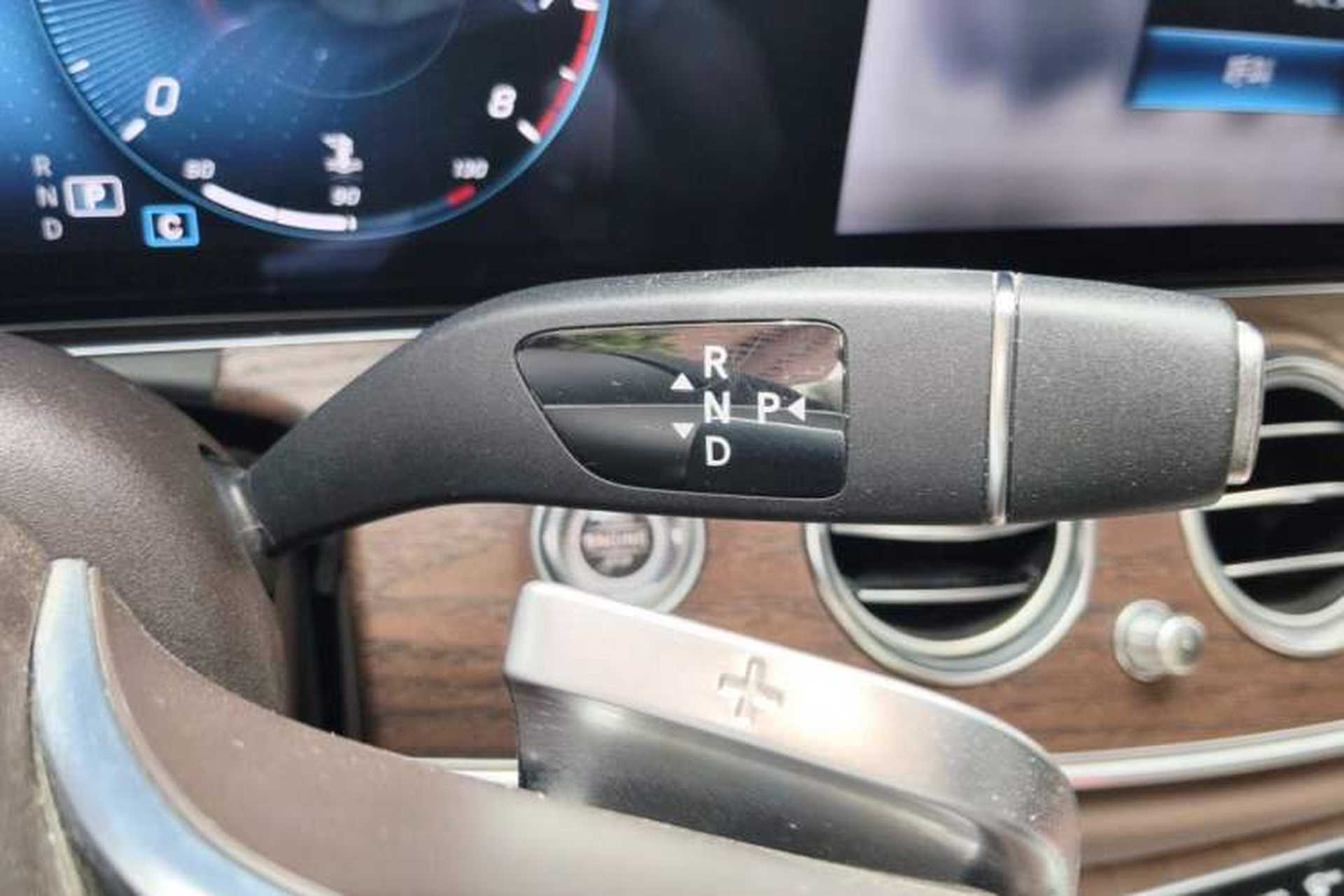 Used Mercedes-Benz E-Class 2023 E 300 L Sport Luxury Edition Gear Lever