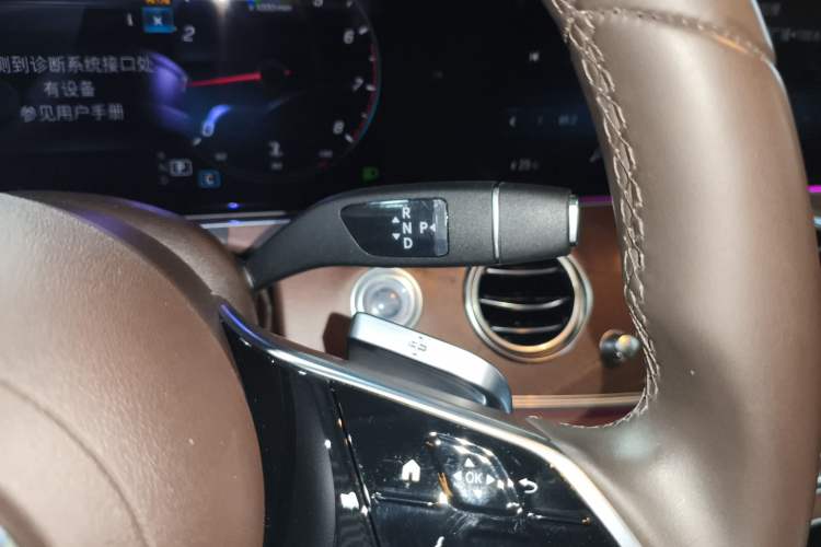 Used Mercedes-Benz E-Class 2023 E 300 L Luxury Model Gear Lever