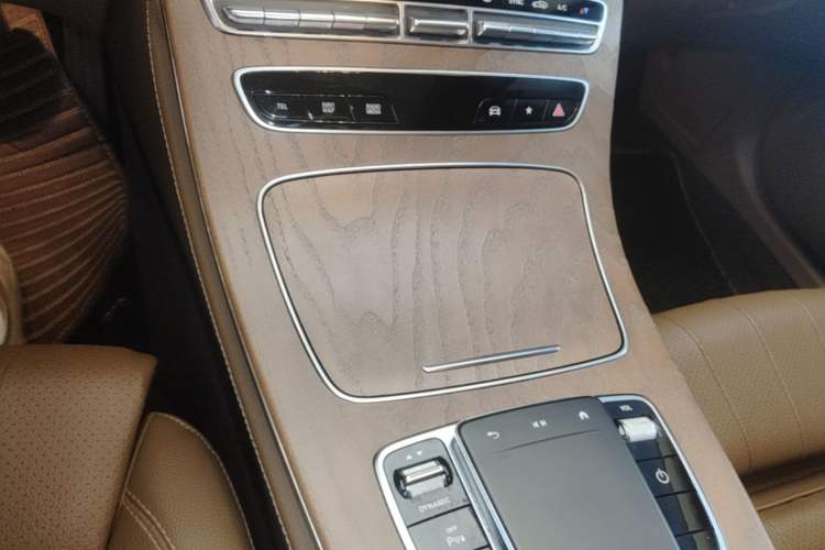 Used Mercedes-Benz E-Class 2023 Facelift E 260 L Gear Lever