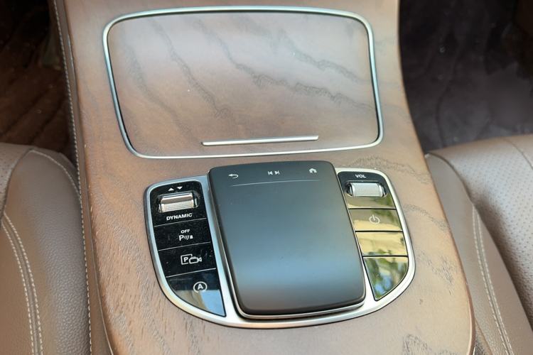 Used Mercedes-Benz E-Class 2023 E 300 L Stylish Model Gear Lever