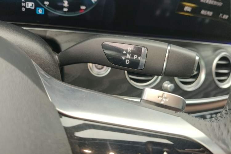 Used Mercedes-Benz E-Class 2023 E 300 L Sporty and Stylish Model Gear Lever