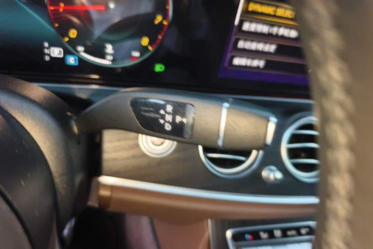 Used Mercedes-Benz E-Class 2023 E 300 L Sporty and Stylish Model Gear Lever