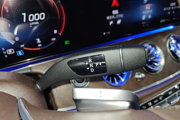 Used Mercedes-Benz E-Class 2023 Facelift E 260 L Gear Lever