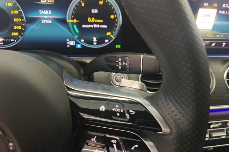Used Mercedes-Benz E-Class 2023 Restyled E 260 L Sport Edition Gear Lever