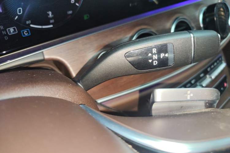 Used Mercedes-Benz E-Class 2023 E 300 L Stylish Model Gear Lever