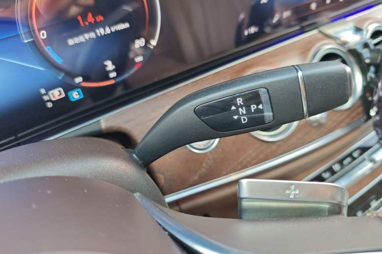 Used Mercedes-Benz E-Class 2023 E 300 L Luxury Model Gear Lever