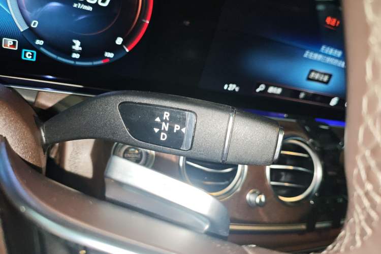 Used Mercedes-Benz E-Class 2023 E 260 L Gear Lever