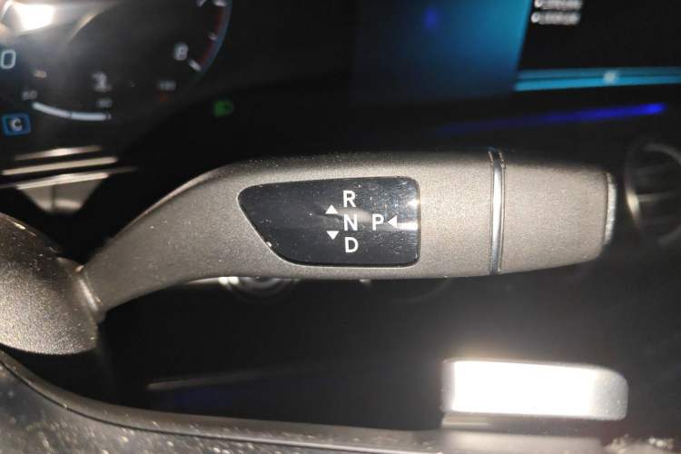 Used Mercedes-Benz E-Class 2023 E 300 L Sporty and Stylish Model Gear Lever