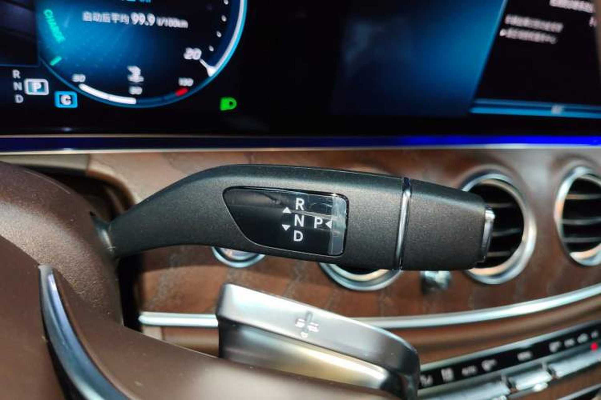 Used Mercedes-Benz E-Class 2023 E 300 L Stylish Model Gear Lever