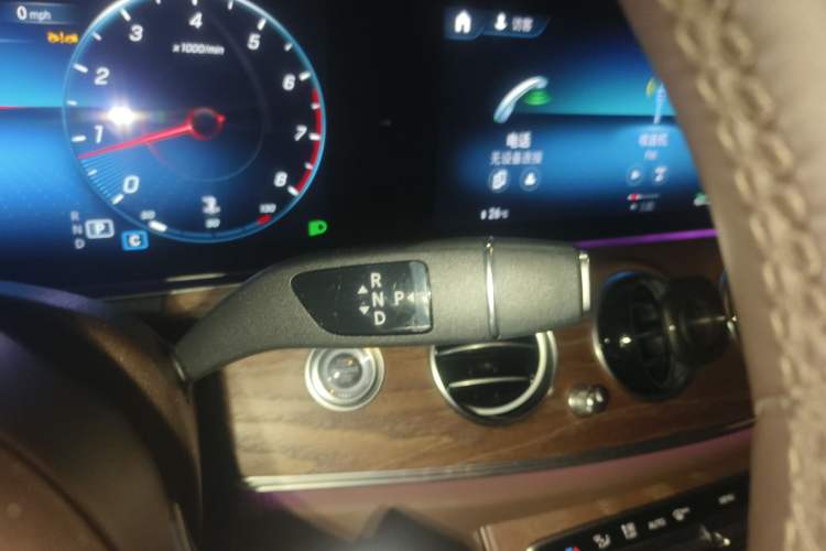 Used Mercedes-Benz E-Class 2023 E 300 L Sporty and Stylish Model Gear Lever