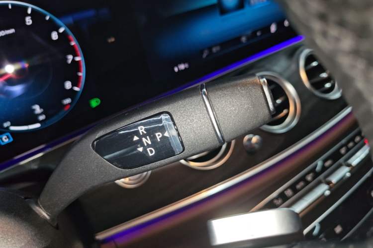 Used Mercedes-Benz E-Class 2023 E 300 L Sporty and Stylish Model Gear Lever