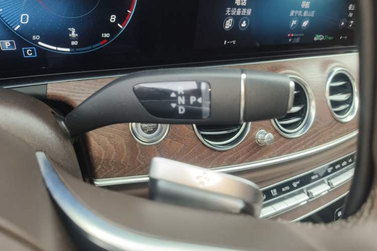 Used Mercedes-Benz E-Class 2023 E 300 L Stylish Model Gear Lever