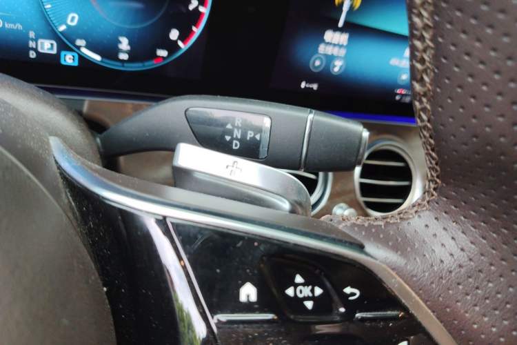Used Mercedes-Benz E-Class 2023 E 260 L Gear Lever