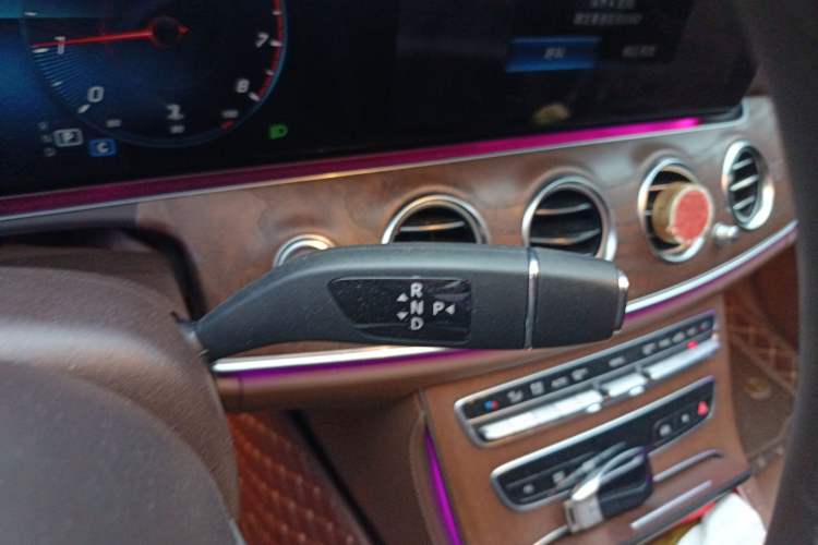 Used Mercedes-Benz E-Class 2023 E 300 L Luxury Model Gear Lever