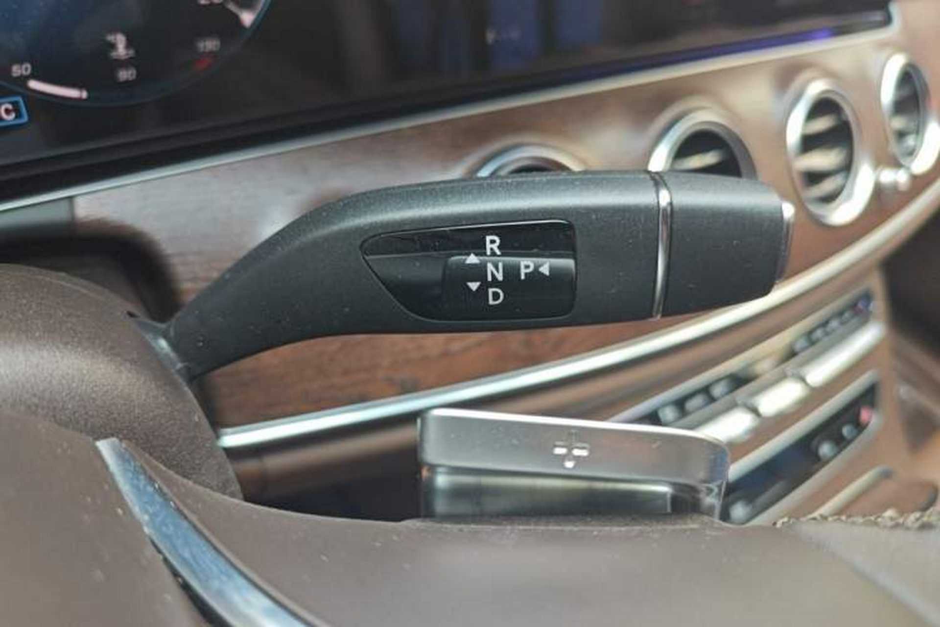 Used Mercedes-Benz E-Class 2023 E 300 L Luxury Model Gear Lever