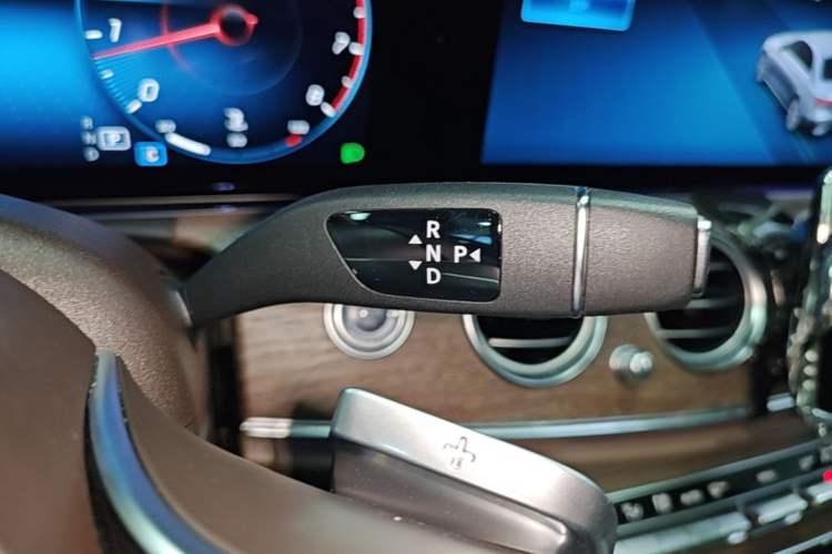 Used Mercedes-Benz E-Class 2023 E 300 L Luxury Model Gear Lever