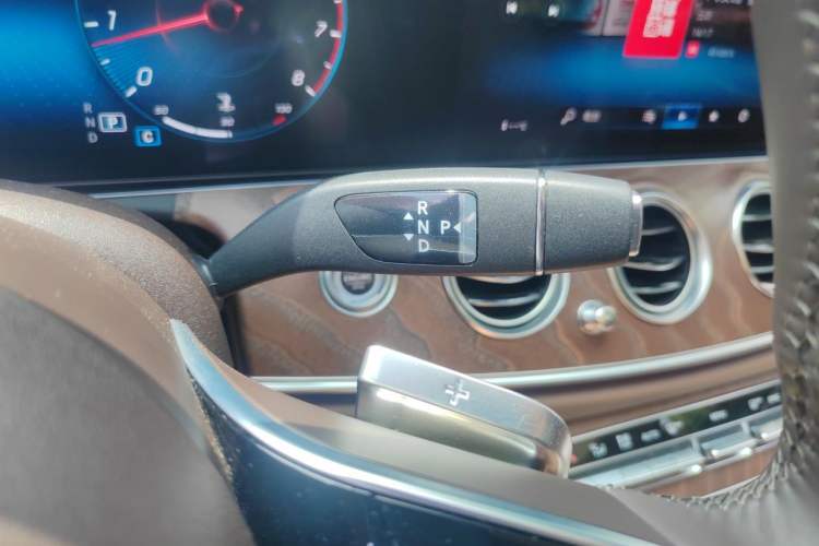 Used Mercedes-Benz E-Class 2023 E 300 L Stylish Model Gear Lever