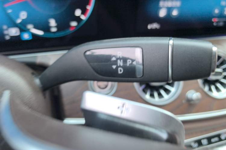 Used Mercedes-Benz E-Class 2023 E 300 L Luxury Model Gear Lever