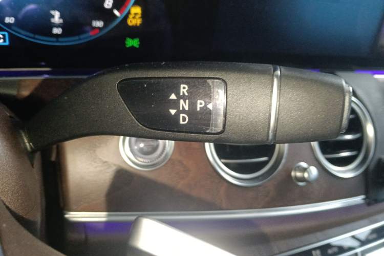 Used Mercedes-Benz E-Class 2023 E 300 L Stylish Model Gear Lever