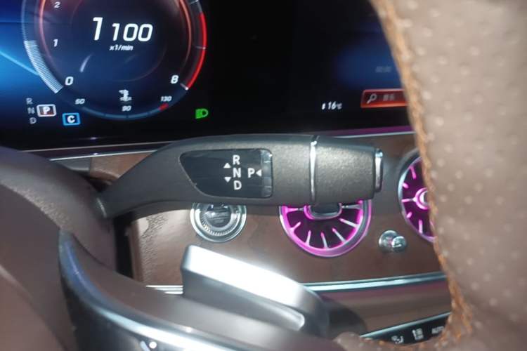 Used Mercedes-Benz E-Class 2023 E 300 L Stylish Model Gear Lever