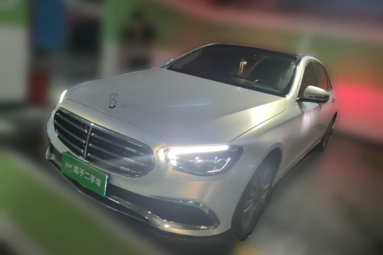 Gebrauchter Mercedes-Benz E-Class 2023 E 300 L Luxury Model Guazi used car, China used car export, Used car for sale, Used cars, Cheapest cars for sale