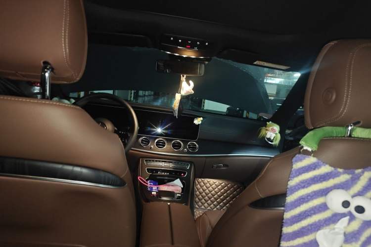 Used Mercedes-Benz E-Class 2023 Restyled E 300 L Sport Luxury Edition Headliner