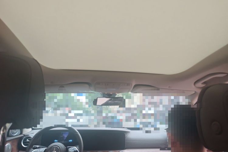Used Mercedes-Benz E-Class 2023 Updated E 300 L Fashion Edition Headliner