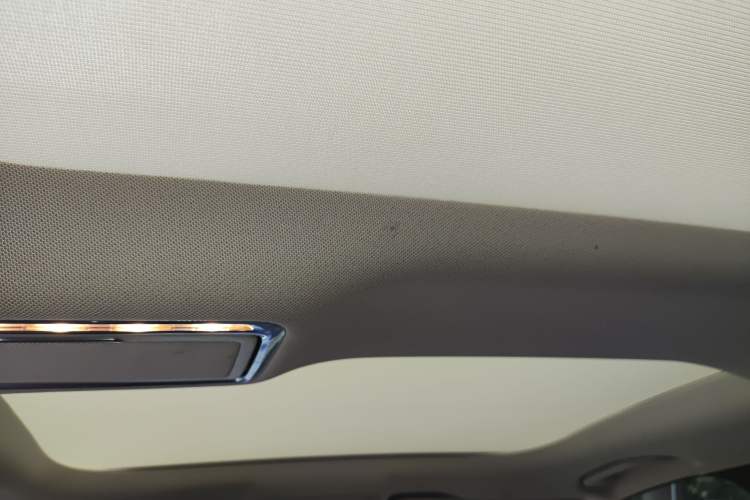 Used Mercedes-Benz E-Class 2023 E 300 L Luxury Model Headliner