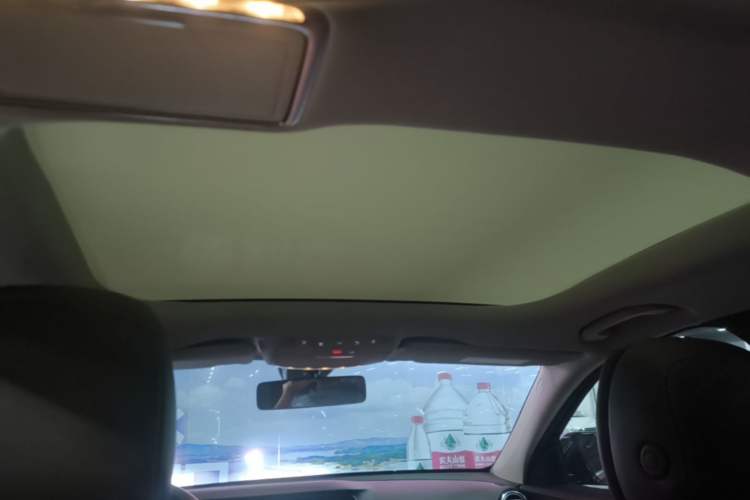 Used Mercedes-Benz E-Class 2023 Updated E 300 L Luxury Edition Headliner