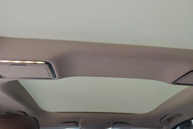Used Mercedes-Benz E-Class 2023 E 300 L Stylish Model Headliner