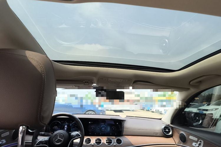 Used Mercedes-Benz E-Class 2023 Updated E 300 L Fashion Edition Headliner