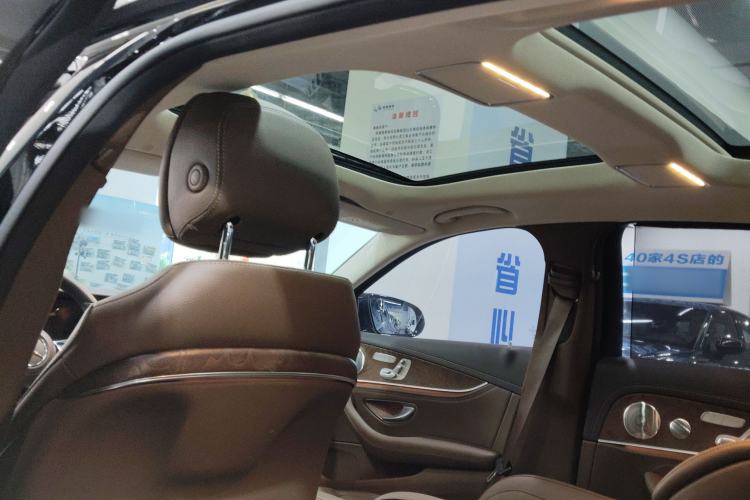 Used Mercedes-Benz E-Class 2023 E 300 L Luxury Model Headliner