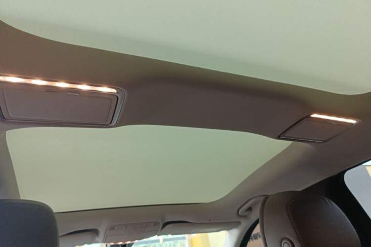 Used Mercedes-Benz E-Class 2023 E 300 L Stylish Model Headliner