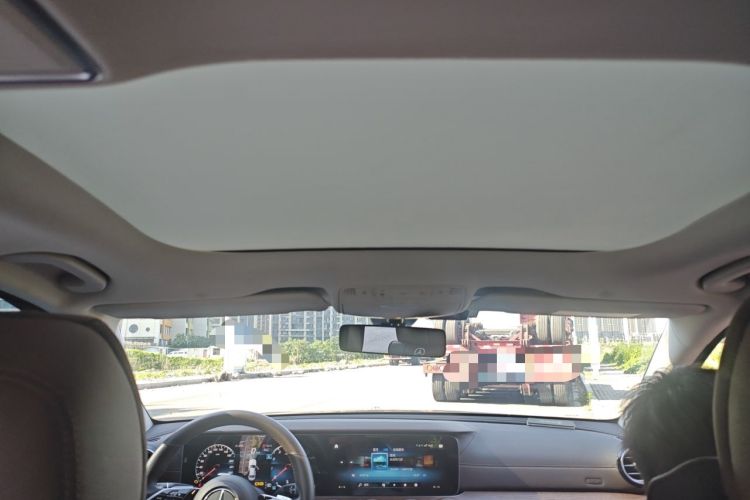 Used Mercedes-Benz E-Class 2023 Updated E 300 L Fashion Edition Headliner