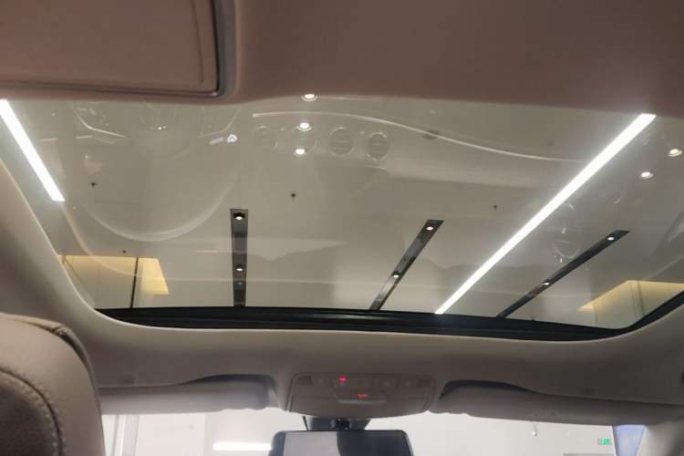 Used Mercedes-Benz E-Class 2023 E 300 L Stylish Model Headliner