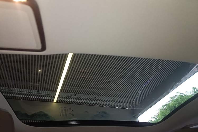 Used Mercedes-Benz E-Class 2023 Revised E 300 L Prestige Edition Headliner