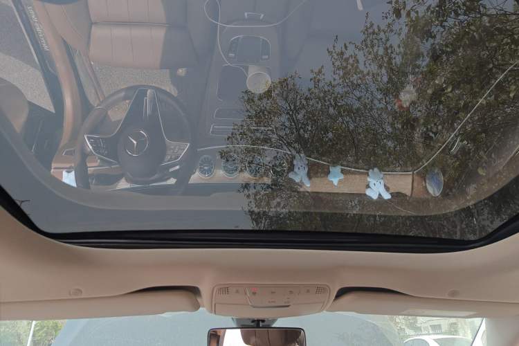 Used Mercedes-Benz E-Class 2023 Facelift E 260 L Headliner
