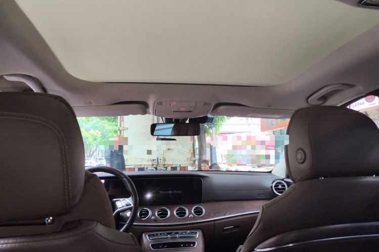 Used Mercedes-Benz E-Class 2023 Updated E 300 L Luxury Edition Headliner