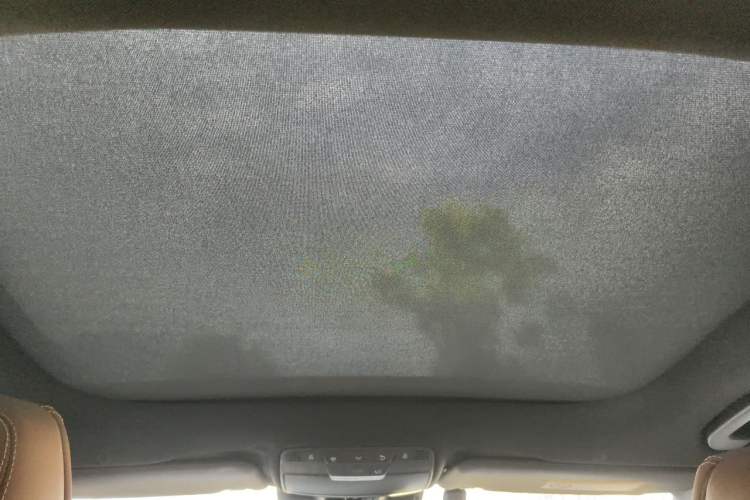 Used Mercedes-Benz E-Class 2023 Restyled E 300 L Sport Premium Edition Headliner